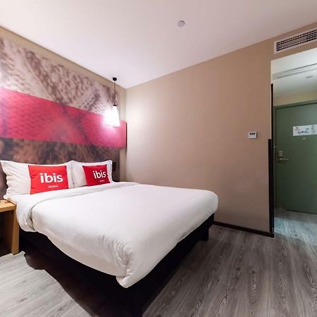 Ibis Wuxi Yixing South Renmin Rd Hotel Exterior photo