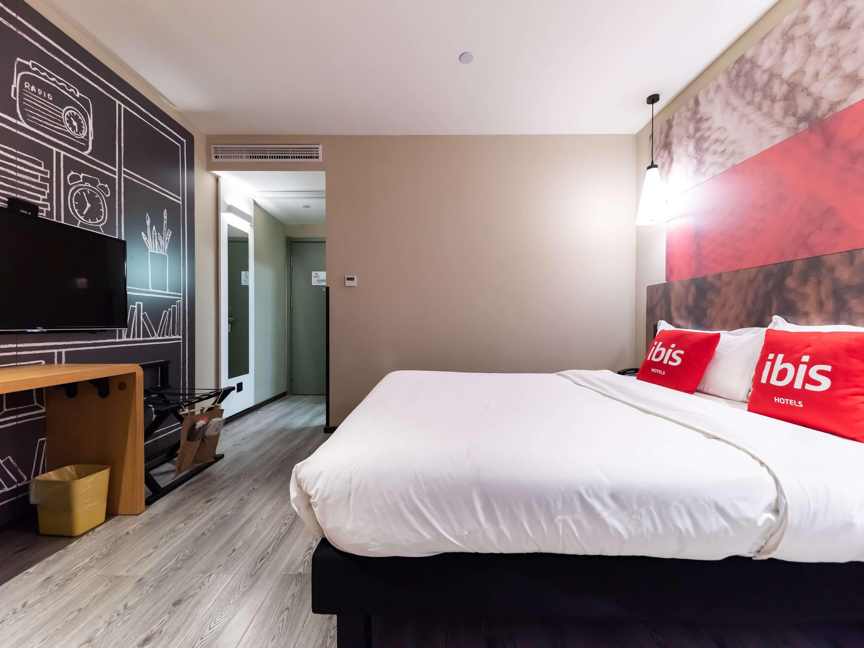 Ibis Wuxi Yixing South Renmin Rd Hotel Exterior photo